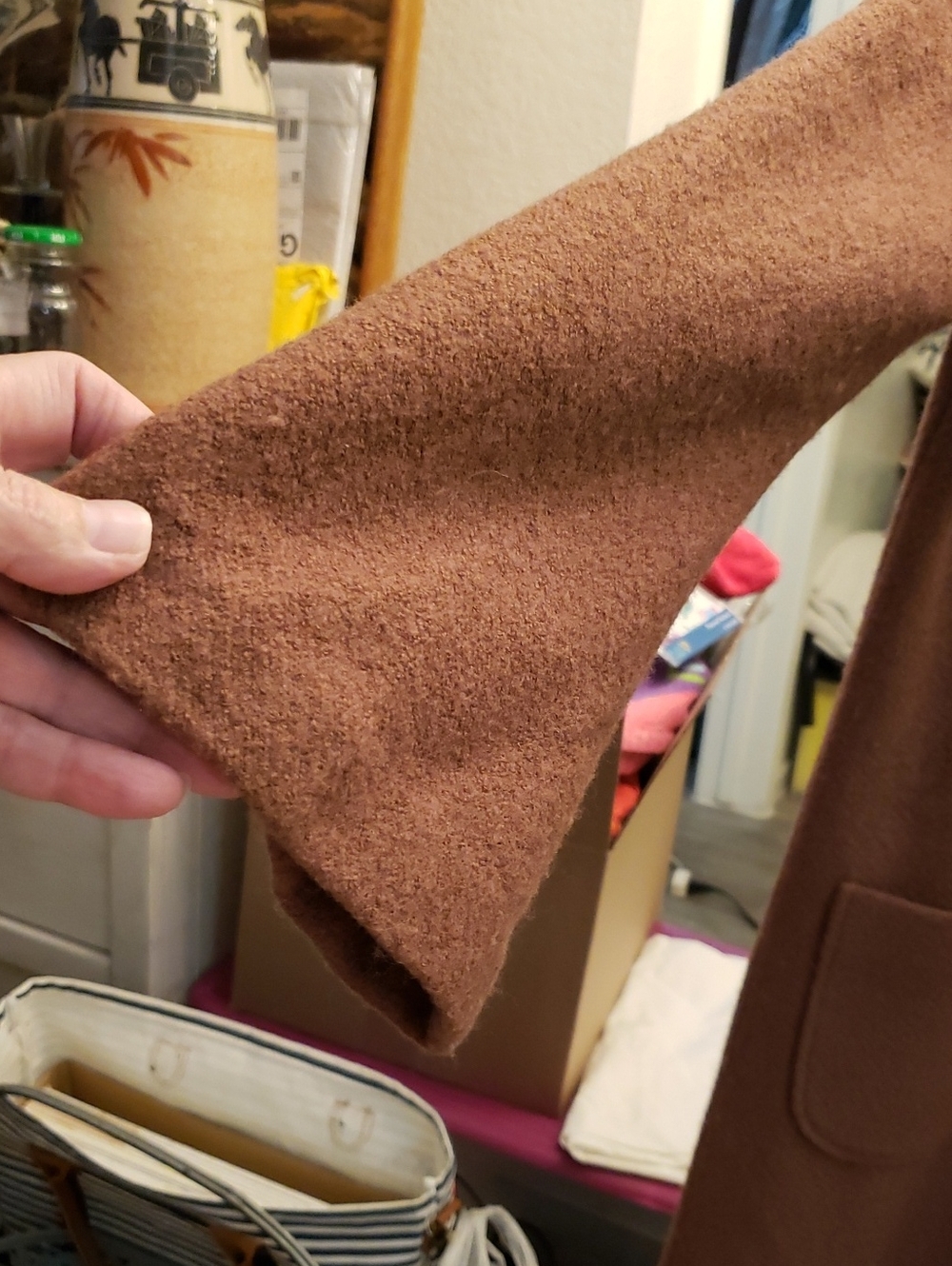 Long Coat Wool - Picture 3 of 7